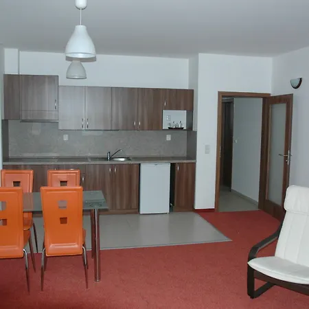 Aparthotel Apartmanovy Dum Landek