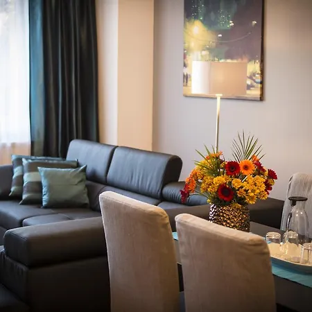 Apartmanovy Dum Landek 俄斯特拉发