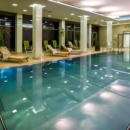 ホテル Apartmanovy Dum Landek 3*