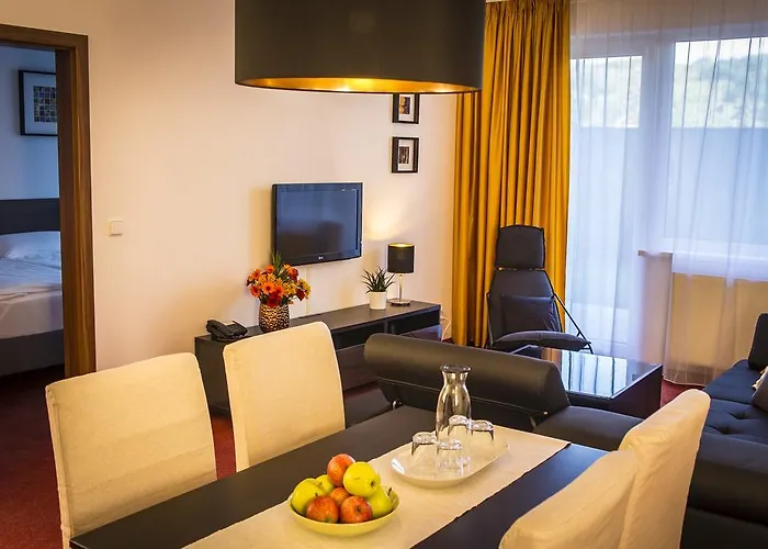 Hotel Apartmanovy Dum Landek 3*